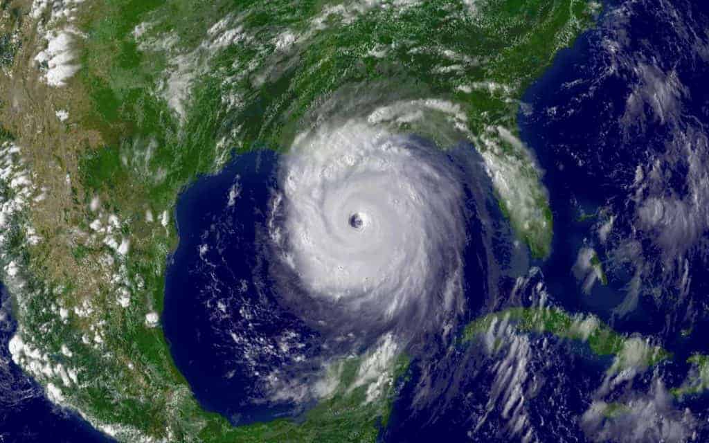 Katrina leaves the US in a toxic nightmare“/></a></div><div data-s3cid=