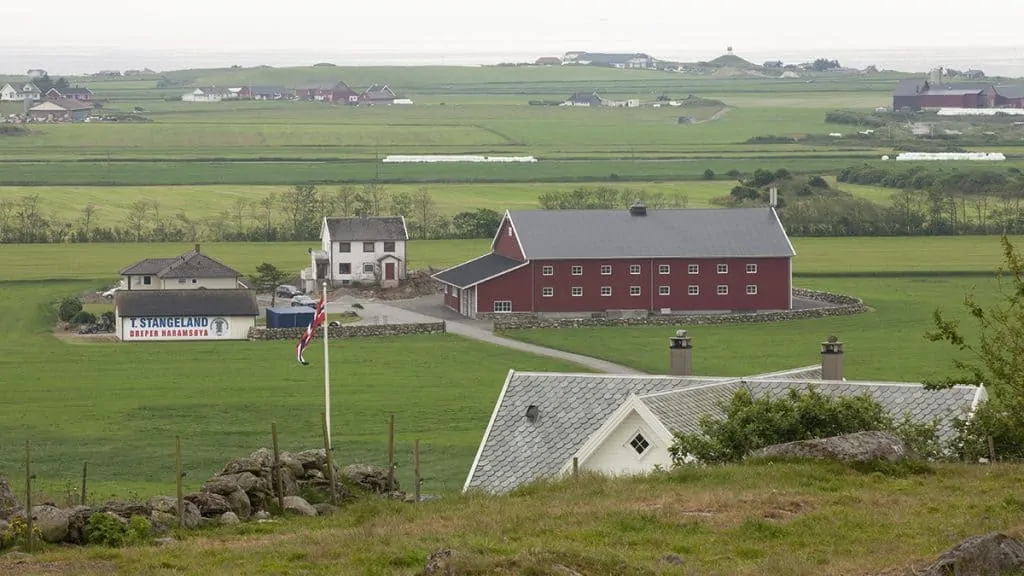 Eier og konserndirektør for Stangeland Maskin angriper og skader medlem i Norges Miljøvernforbund 27