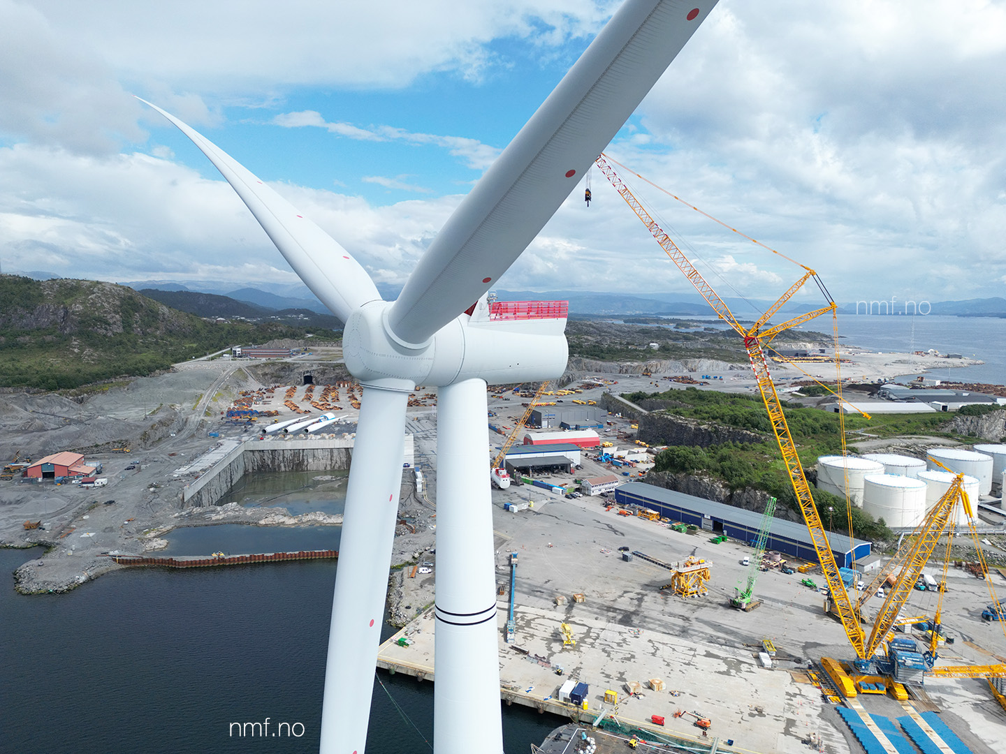 VIDAR offshore vindkraftanlegg - Norske Zephyr ønsker å fylle horisonten langs kystlinjen Østfold til Telemark med 370 meter høye turbiner 4